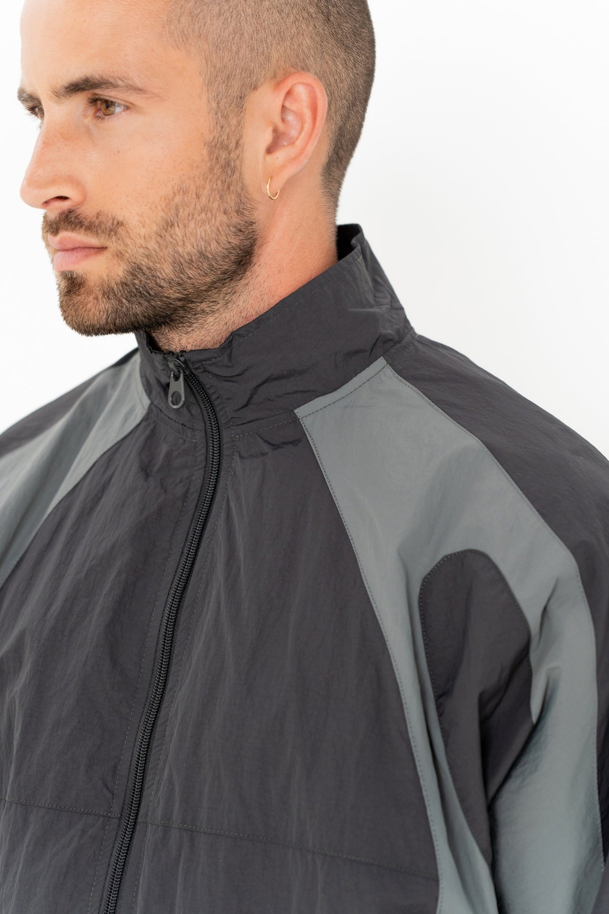 Set Strata – Grau