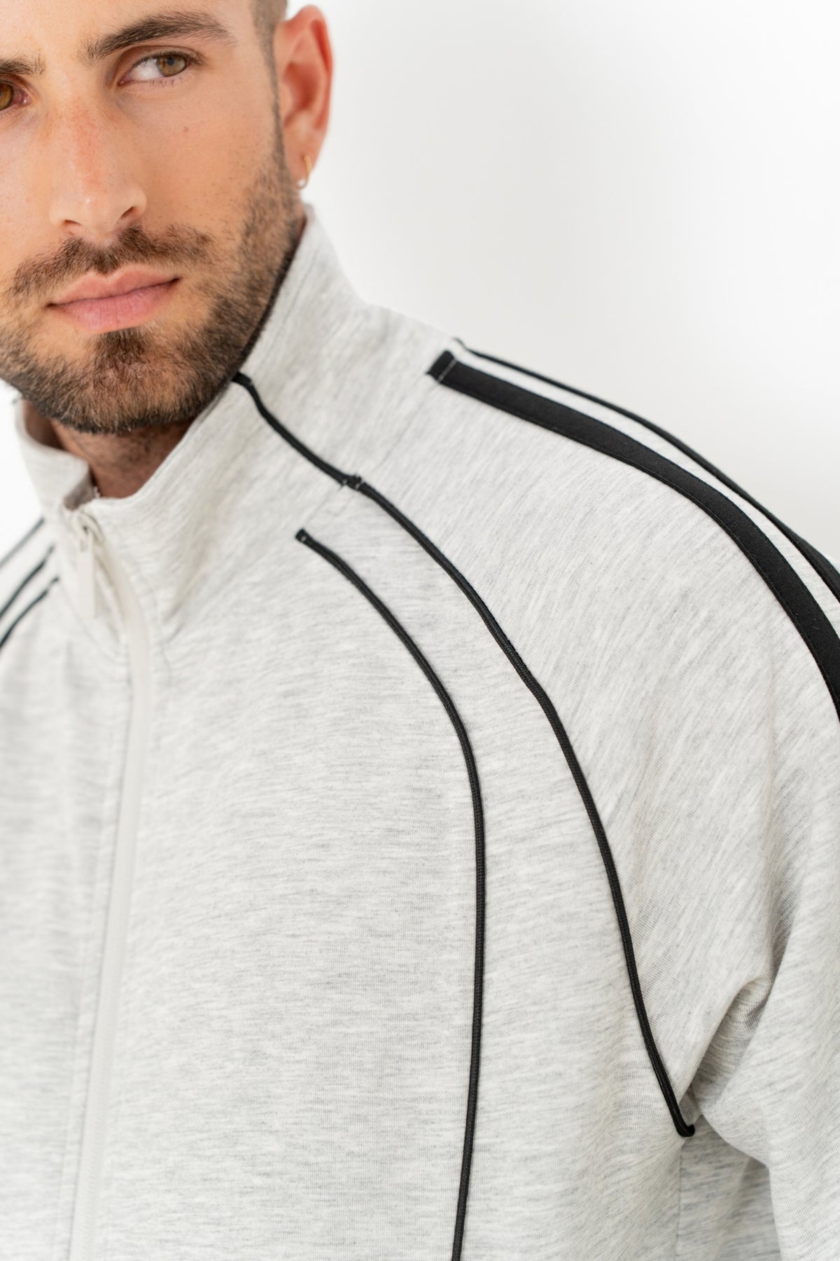 Ensemble Trace - gris-thumbmail-3