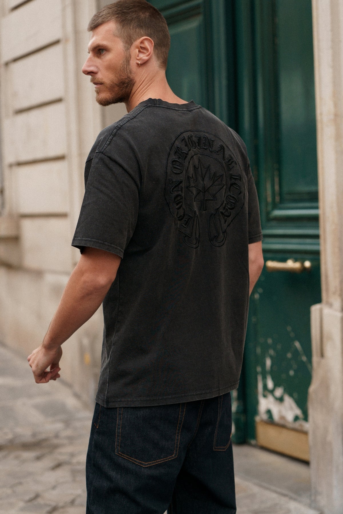 T-shirt ICON Basile - noir délavé-thumbmail-6