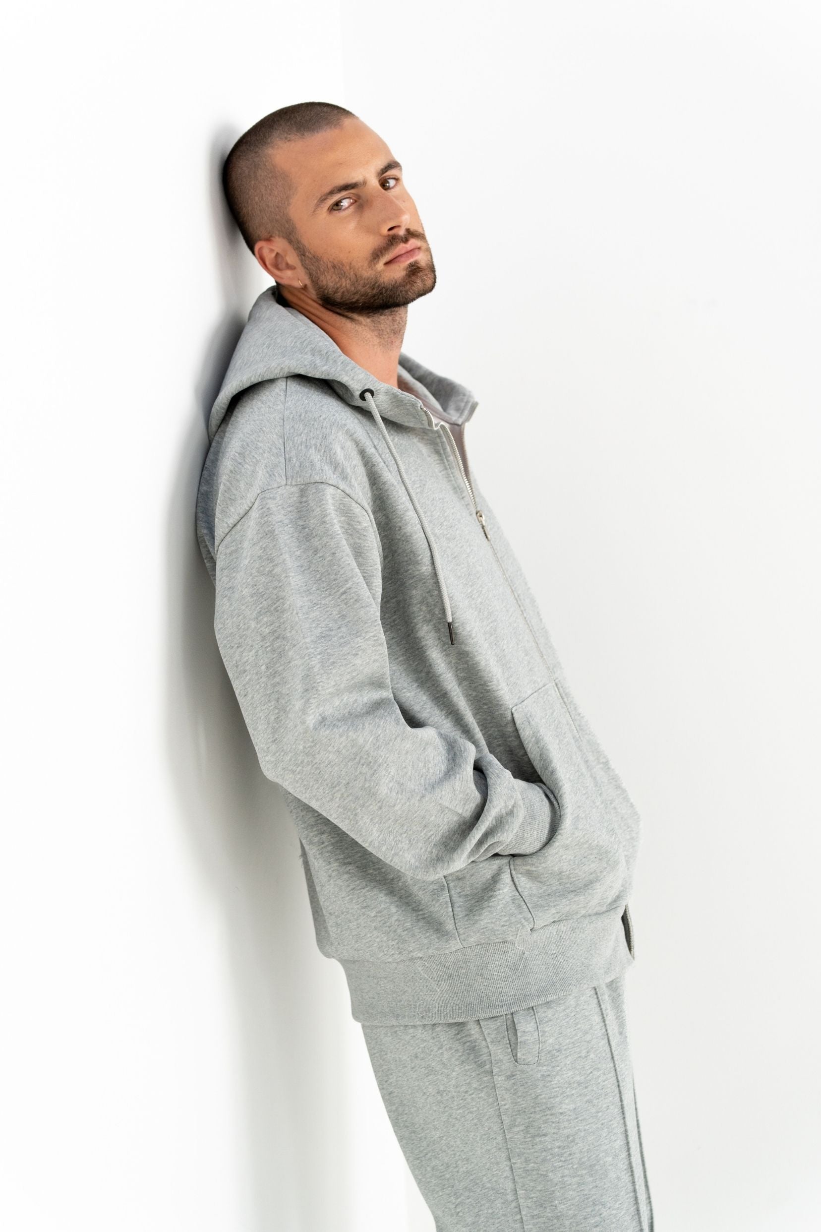 Ensemble Circuit - gris-thumbmail-3