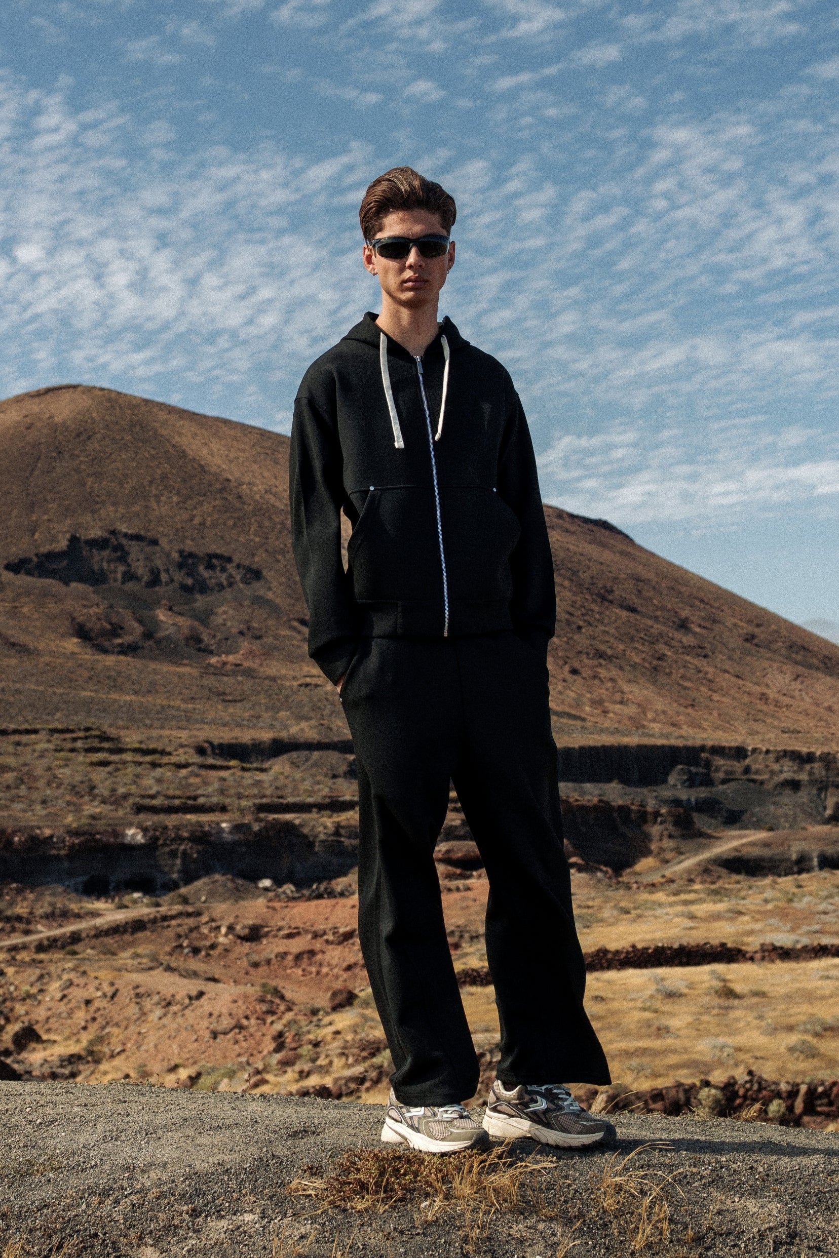 Ensemble Famara - noir-thumbmail-6
