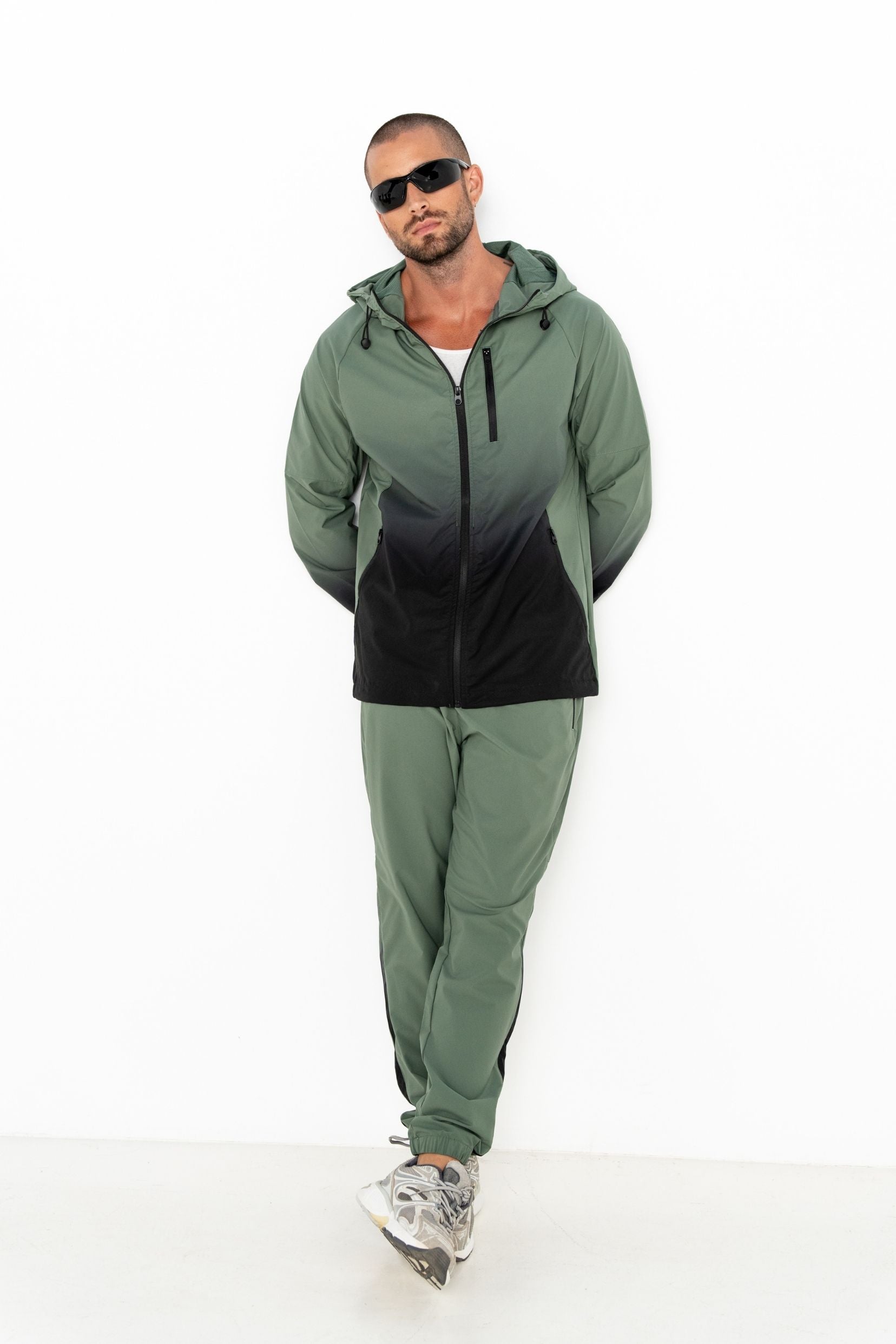 Ensemble Horizon - kaki-thumbmail-10