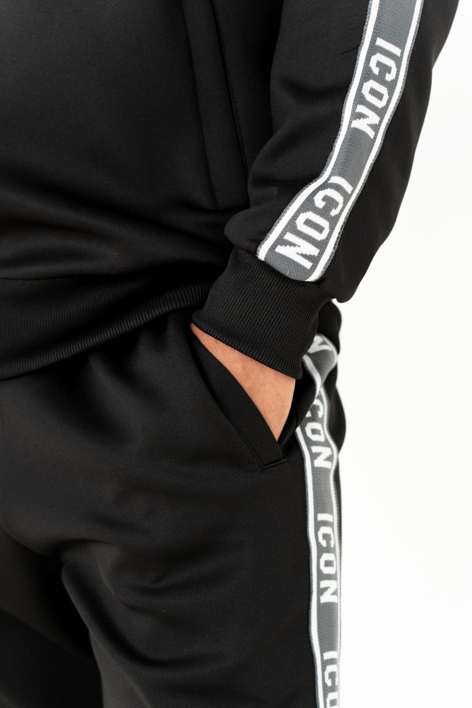 Ensemble ICON Stride - noir-thumbmail-5