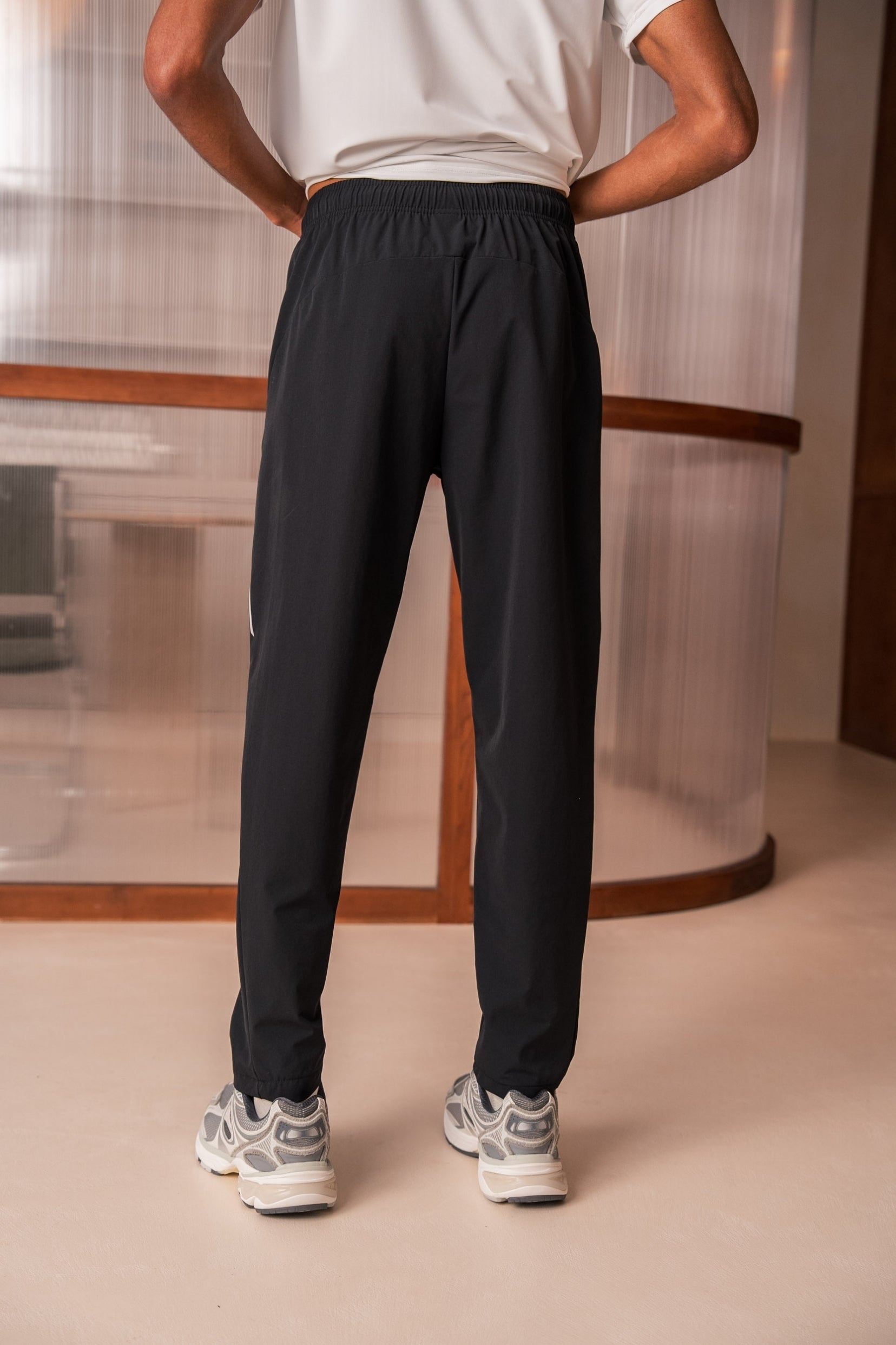 Jogging Score - Black-thumbmail-3
