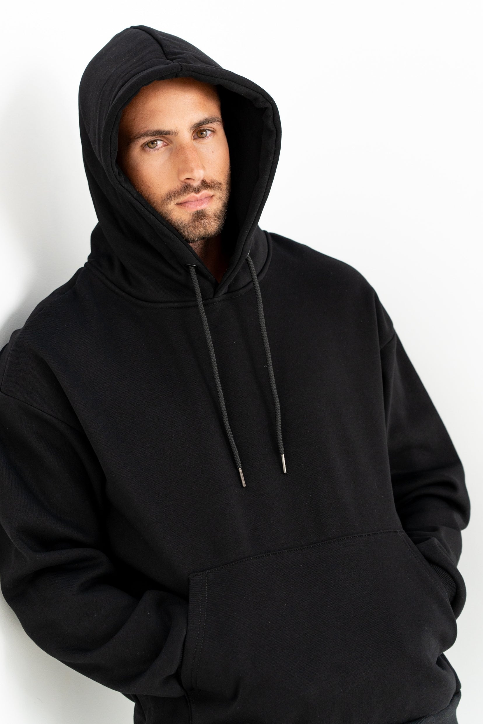 Sweat Monolith – noir-thumbmail-4